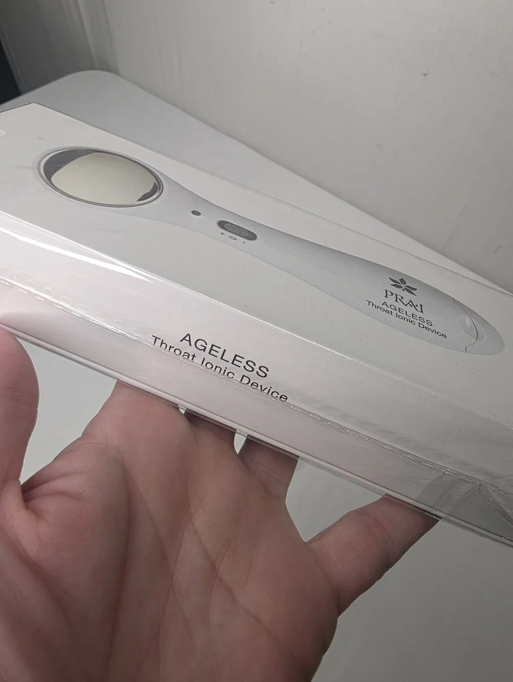 PRAI Ageless Throat Ionic Device & Serum System NIB